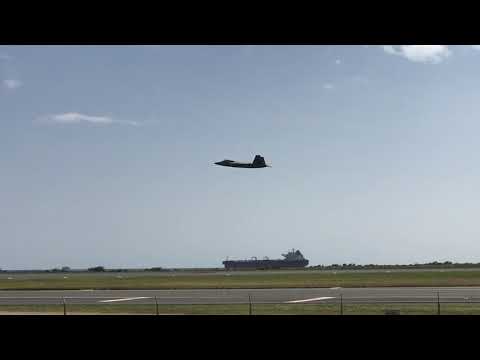The (3) F-22 Raptors Hit AfterBurners