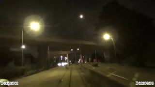 Freeway Train Surfing in San Francisco, California USA (uncut)