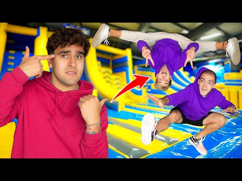 ACROBATAS VS PARQUE DE INFLABLES MAS GRANDE DEL MUNDO😱