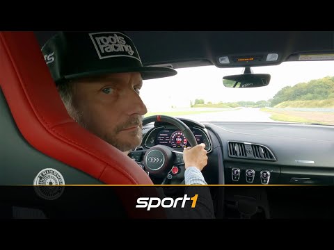 Audi R8 RWD or Quattro? V10 spectacle in the rain! All-wheel drive or rear-wheel drive? | Tim Sch...