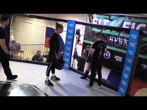 Brook Kirk vs Shannen Laird - Fit2Fight 1