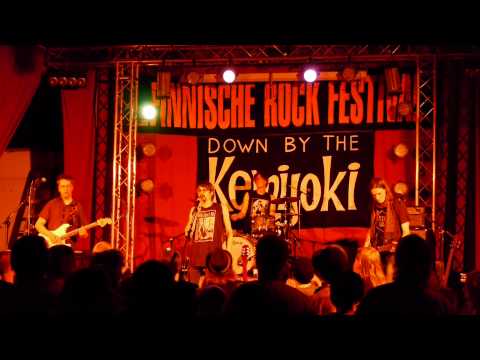 Absoluuttinen Nollapiste - Rarmos Ybrehtar (Live • Down by the Kemijoki 2012)
