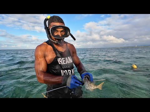 Fishing For Trumpet Emperors In Rewa🇫🇯