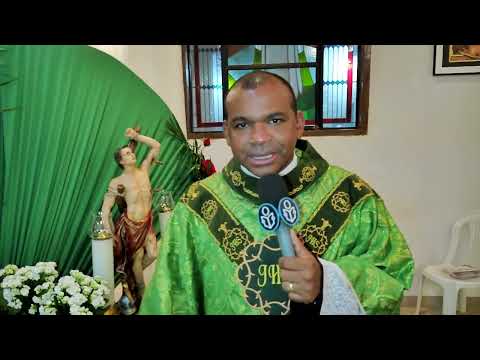 Pe. Eldinei Carneiro Preside Novenário de São Sebastião em Santa Rosa do Tocantins