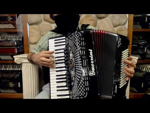3898 - Black Guerrini Super Nova Piano Accordion LMMH 41 96 $3999