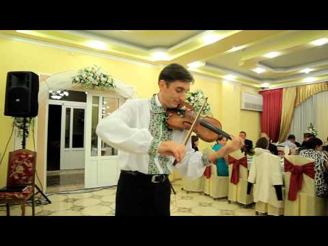 Sandu Rotaru, Dorin Buldumea, Vitalii Lapteanu s.a. la nunta in Voloca 1