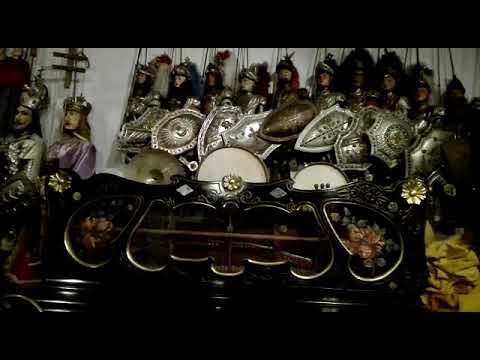 Piano meccanico dell'800 a rullo @ Figli D'Arte Cuticchio Palermo [2]