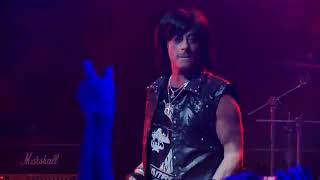 JLT - The Cut Runs Deep (live)