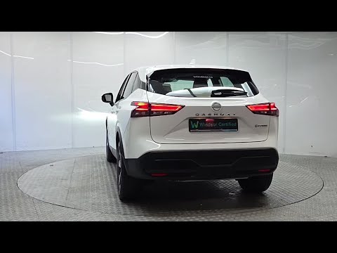 Nissan Qashqai ePOWER QASHQAI SV *Scrappage deal* - Image 2