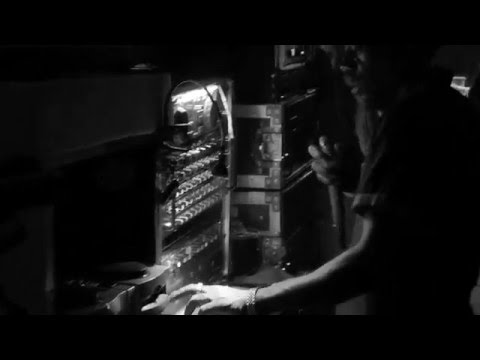 Aba Shanti-I play Moa Anbessa ft. Prince David "His Foundation" @ Dub Station MI - Italy