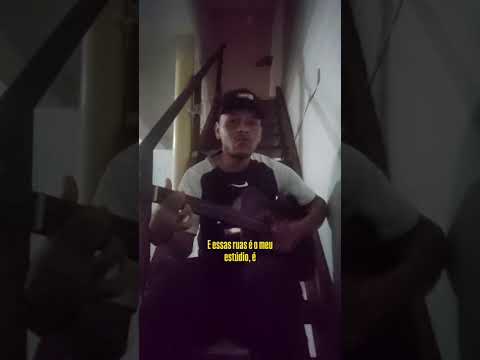 O pior rapper da cidade voz e violão #serradosaimores #minasgerais #relcruz #rap