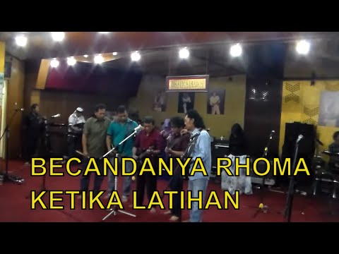RHOMA IRAMA'S JOKE IN THE TRAINING SESSION JULY 20, 2017