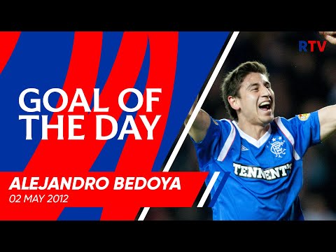 GOAL OF THE DAY | Alejandro Bedoya v Dundee United 2012