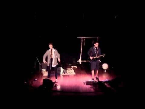 Lá do Outro Lado - Paulo Monarco e Dandara - Dois Tempos de Um Lugar no Décio de Almeida Prado