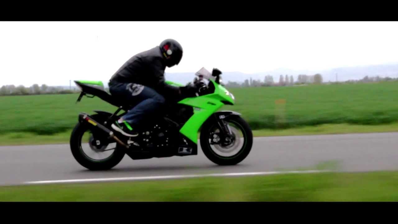 Kawasaki Ninja ZX-10R (  Akrapovic Sound Run 200Ch ) Montage Full HD