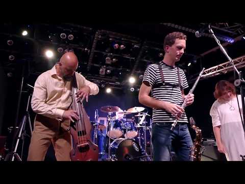Dooušek - Dooušek: Než zhasnem