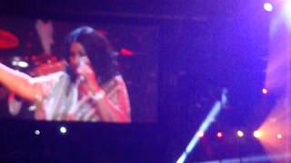 Aretha Franklin - We Need Power - McDGospelfest 2013 in NJ