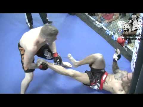 BH Fight Striker 2 - Gilbert vs Elison