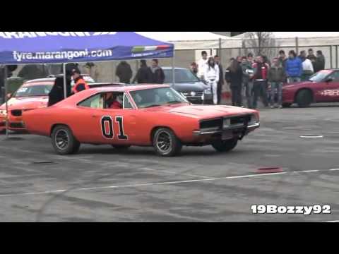 The General Lee Trying Drifting   Dodge Charger R T Drift   SOUND!!   YouTube