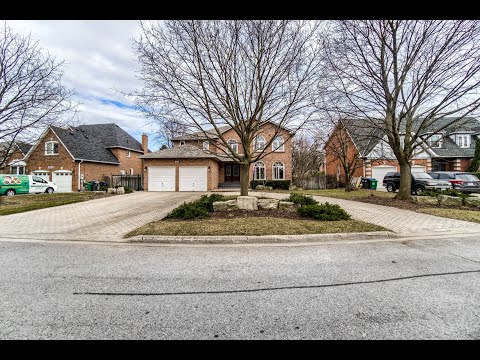 1634 Tipperary Court, Mississauga Home for Sale - Real Estate Properties for Sale