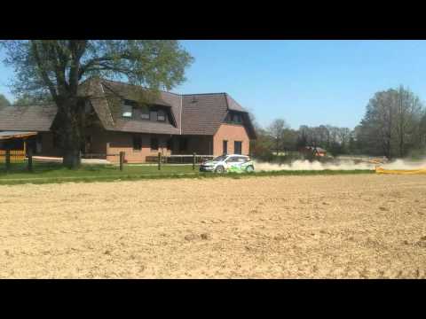 Fabian Kreim vs Straßenschild - Rally Sulingen 2016