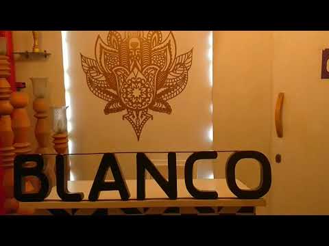 download lagu mp3 mp4 Blanco Mumbai, download lagu Blanco Mumbai gratis, unduh video klip Blanco Mumbai