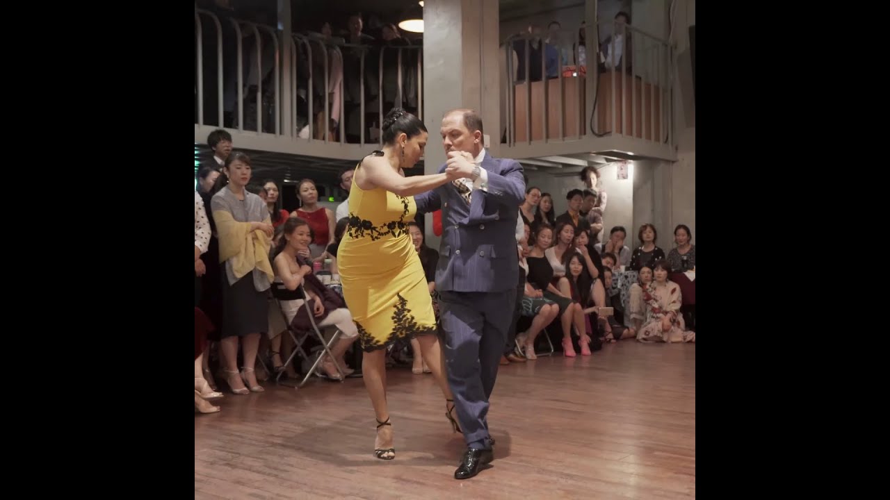 Andrea Reyero & Sebastian Misse - No Me Extrana #TangoMoment