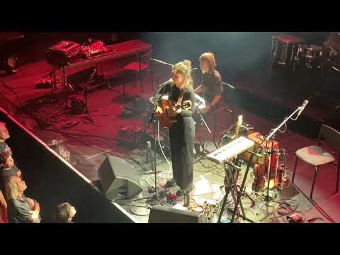 Iona Zajac & Radie Peat - The Four Maries (Scottish murder ballad) - Live at Paradiso 2023