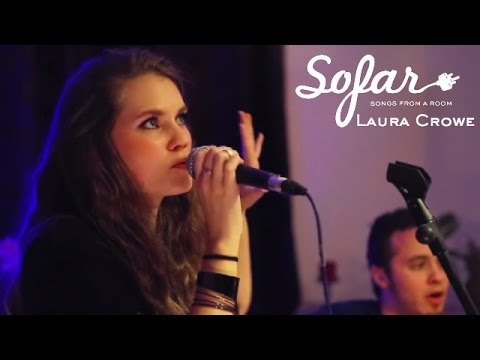 Laura Crowe - Fading Fast | Sofar Brussels