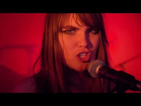 Calva Louise - I'm Gonna Do Well (Official Video)