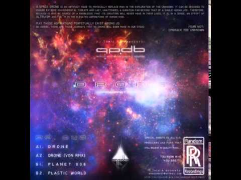 qpdb - Plastic World (Original Mix)