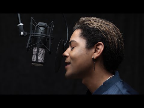 B. Howard - Don't Be A Stranger [Official Music Video]