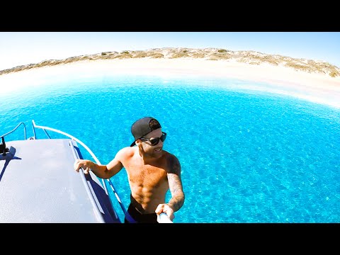 SOLO Remote Island Boat Trip With NO FOOD Living From The Ocean - Ep 239