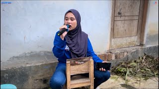 Download lagu Sasak Ngimpi Merarik // Yuliani Safara // Megantara // Live Di Pengenjek Montok Peraje Bat  mp3