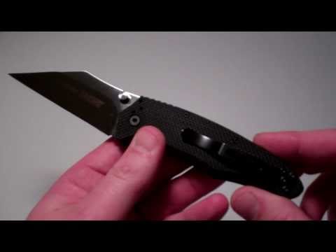 Blackhawk Be-Wharned KNIFE REVIEW