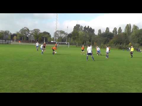 10 okt 2015 V.V. De Meern C2 - Hertha C1 com 3-1 Doelpunt Faas, assist Milosz  (2-0)