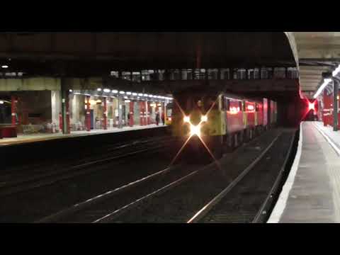 86627/86622 with 86608 dit 4s59 Crewe - Coatbridge liner, 7th May 2019
