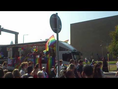 CSD Dresden 2021 – Parade (2/8)