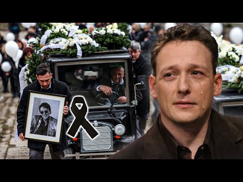 Fenyő Miklós temetésén: fia megtörte a csendet apja haláláról.