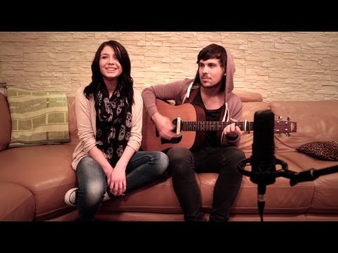 Girl On Fire - Alicia Keys (Nicole Cross Official Cover Video)