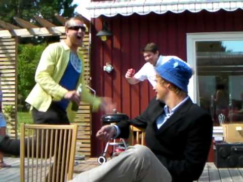 En klassisk midsommar dans!