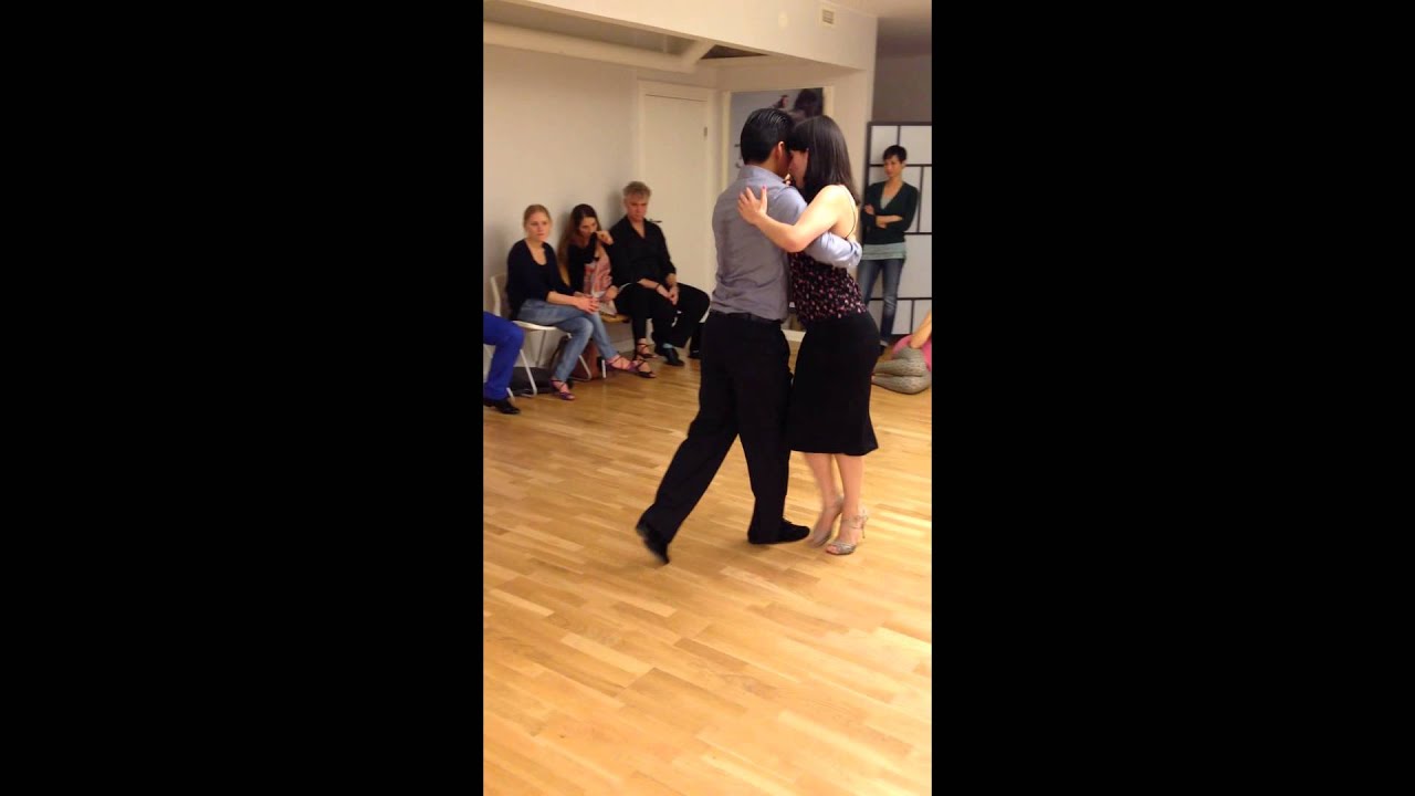 Tango Corazón Intermediate Class 4 with Julieta Qüesta and Rauli Choque.