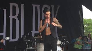 Andy Black- Ribcage + They Don&#39;t Need To Understand- Live@ Vans Warped Tour 2017