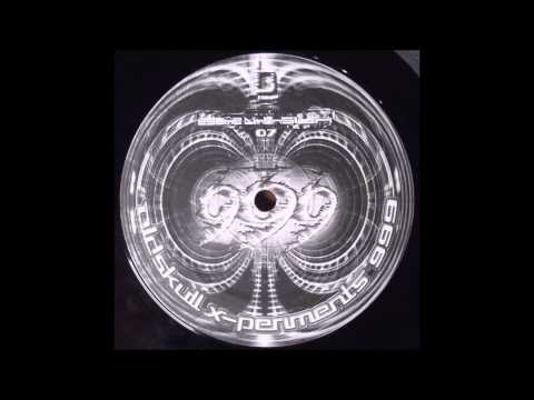 25D 007 -  A1 -  Style old