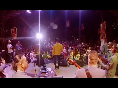 Jhonny rivera, Jarby narvaez - Siga bebiendo | Vídeo en vivo 2019