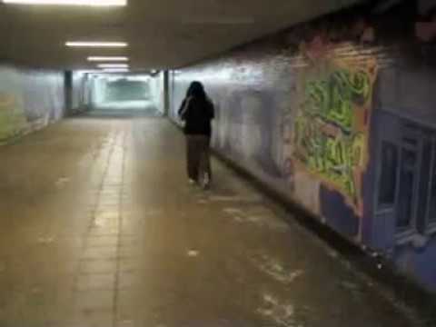 Weskone & Serk - Gib mir ein Mikrofon [Offizielles Video]