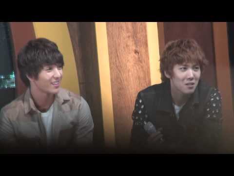 2012  09 25  FTIsland  Lotte Big Pleasure talk 5