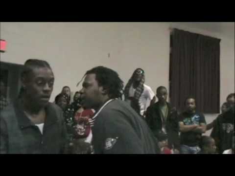 Young Cash vs Roland