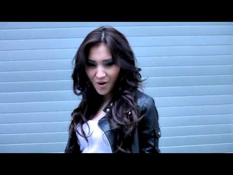 Miko Upgrade feat. Elli Maden-La, la, la (Directed by Miko & За Тебя, Баке)