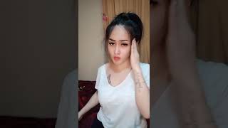 Download lagu ekspresi minyak wangi abis mp3